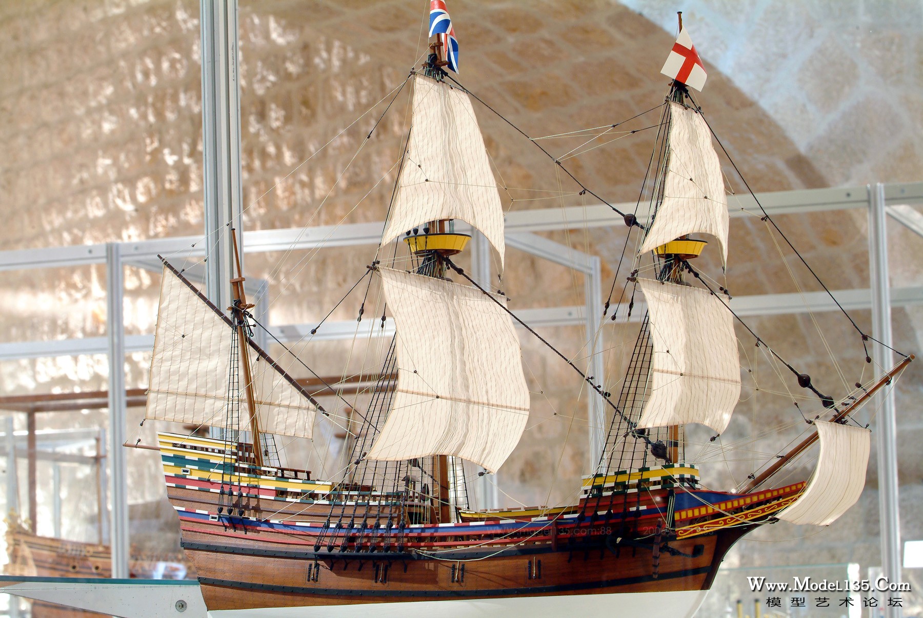 开启美洲移民新时代的“五月花”号帆船模型